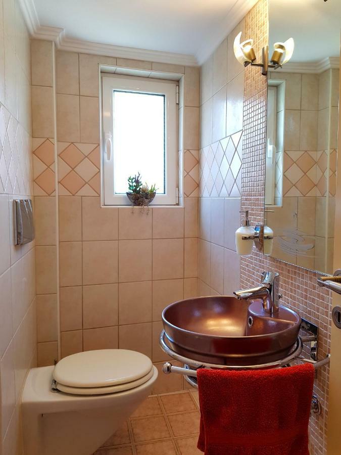 Villa Smeralda Sarandë Exterior foto